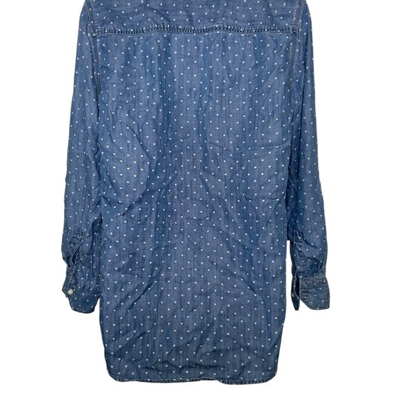 Talbots Chambray Denim Shirt Women’s Medium Blue White Heart Polka Dot Button - Picture 6 of 7